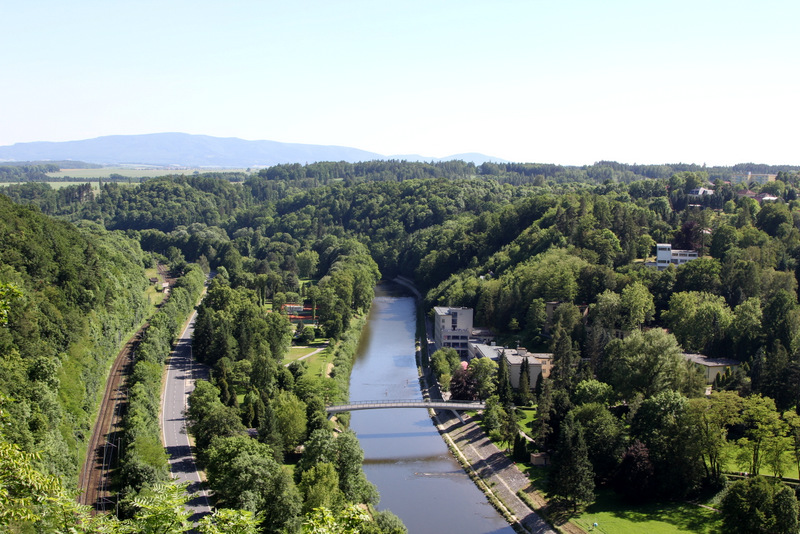 Pohled na lázně Teplice nad Bečvou.